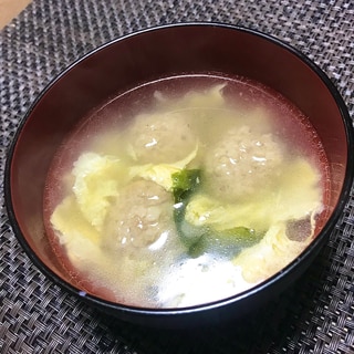 鶏団子の入った中華風玉子スープ❗️